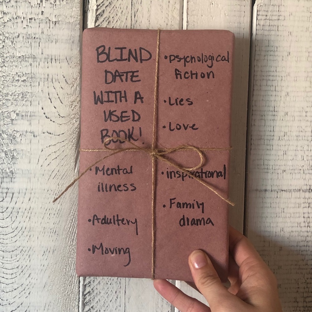(3/$15) ★ Blind Date With a Used Book! ★